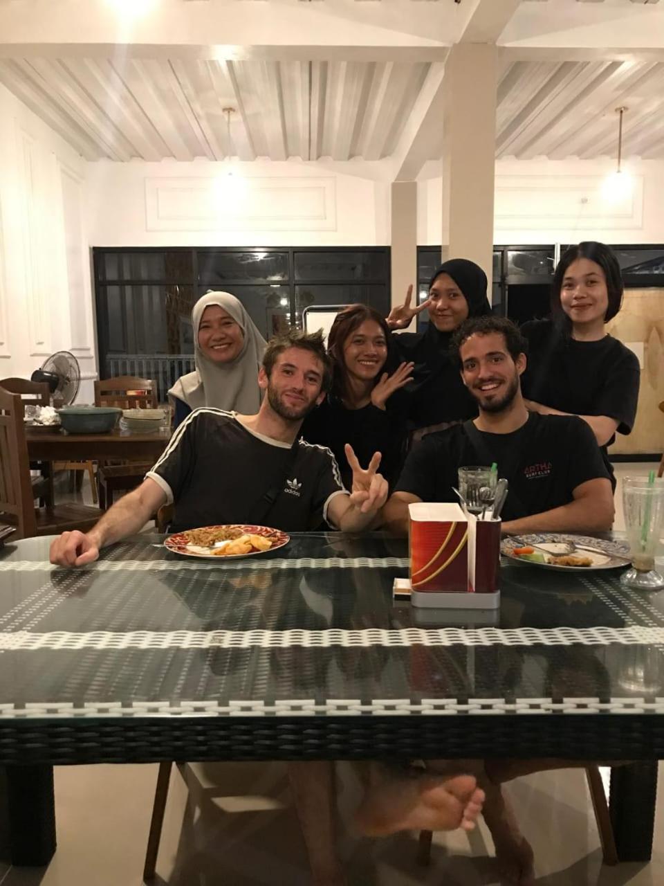 Sapu Nyapah Losmen Syariah Tanjung Setia Biha Buitenkant foto