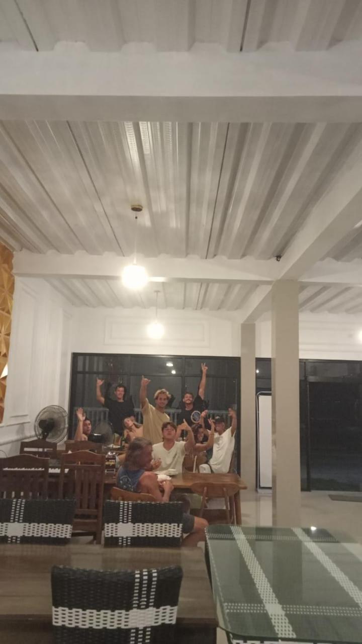 Sapu Nyapah Losmen Syariah Tanjung Setia Biha Buitenkant foto